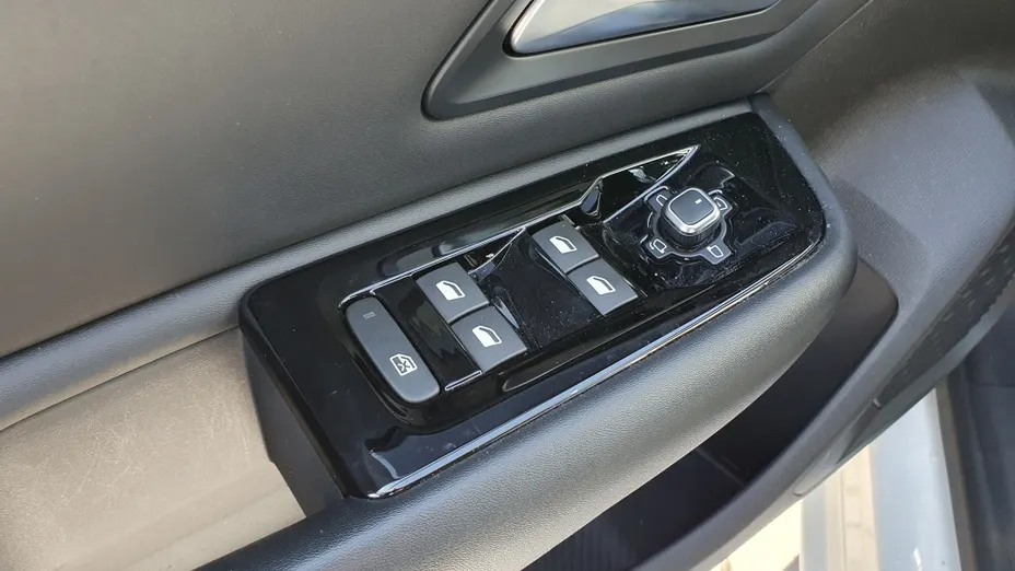 CITROEN C5 X C5 X 1.6 PureTech Shine EAT8