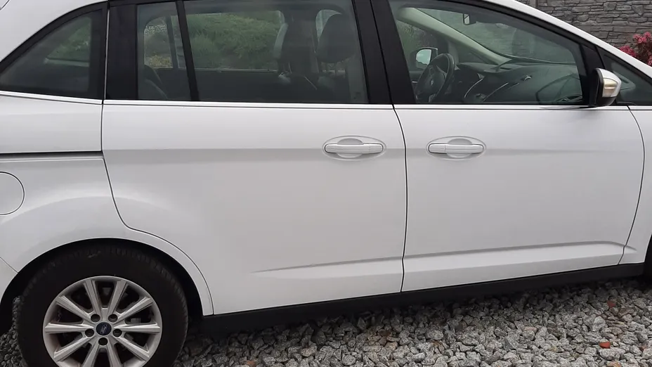 FORD C-MAX C-MAX 1.5 TDCi Titanium