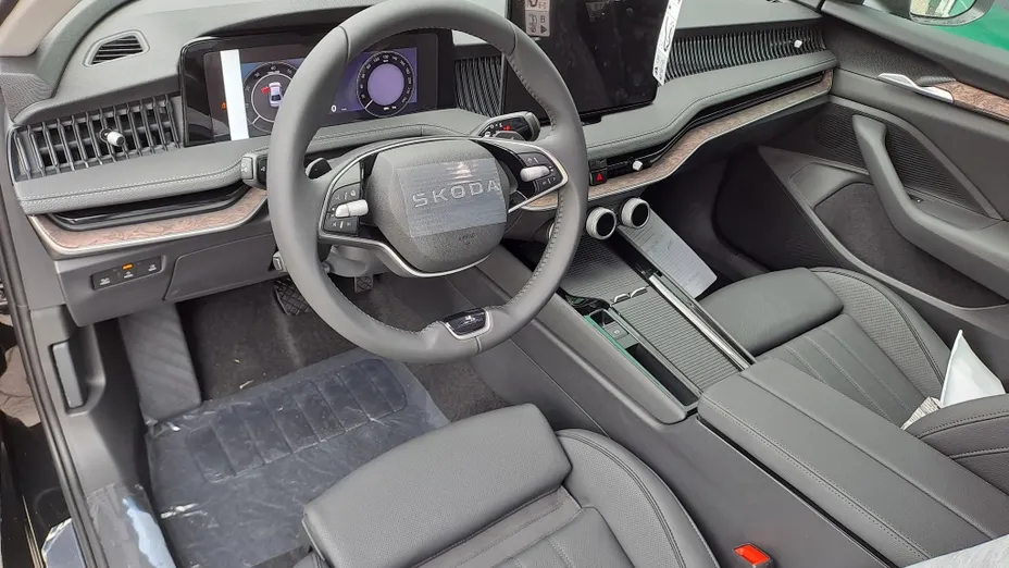 SKODA Superb Superb 2.0 TSI 4x4 L&K DSG Nowy