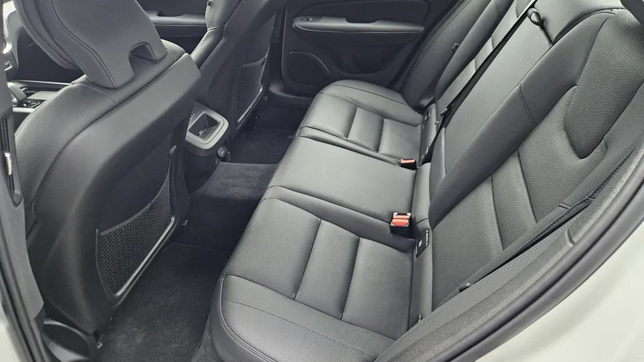 VOLVO S60 S60 B5 B AWD Plus Dark aut