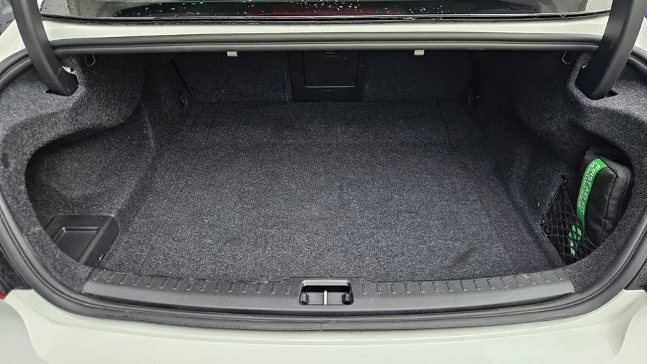 VOLVO S60 S60 B5 B AWD Plus Dark aut