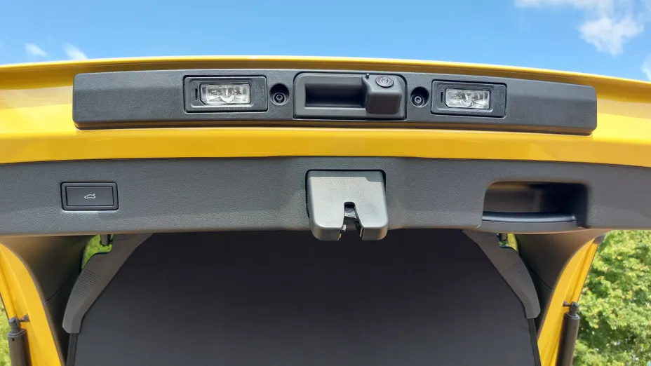 FORD Capri Capri 77 kWh Premium RWD Nowy