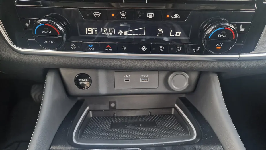 NISSAN X-Trail X-Trail 1.5 VC-T e-POWER Tekna e-4ORCE Nowy