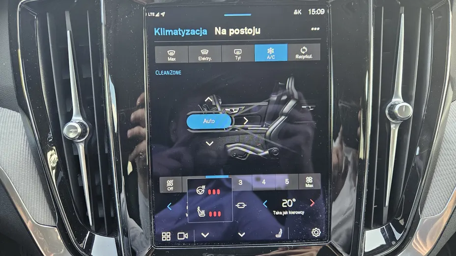 VOLVO V60 V60 B4 B Plus Dark aut