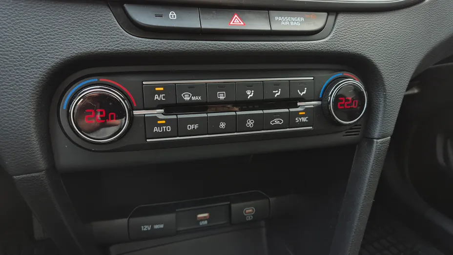 KIA Cee'd Ceed 1.5 T-GDI M