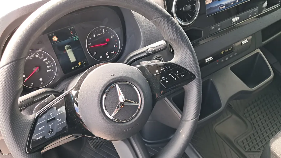 MERCEDES-BENZ Sprinter Sprinter 319 CDI 907.635 14m3 Nowy