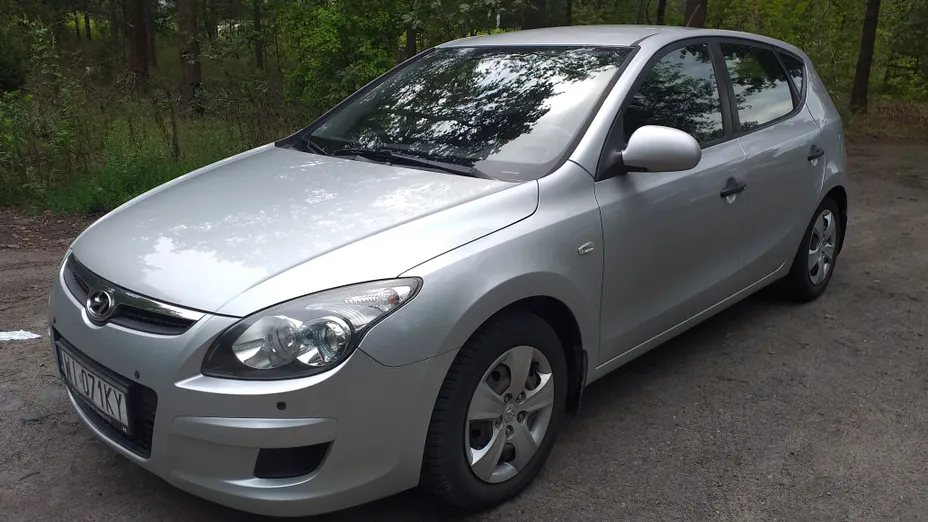 HYUNDAI i30 i30 1.6 CRDi Base +