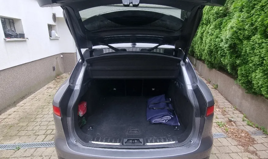 JAGUAR F-Pace F-Pace 2.0 i4D AWD R-Sport aut