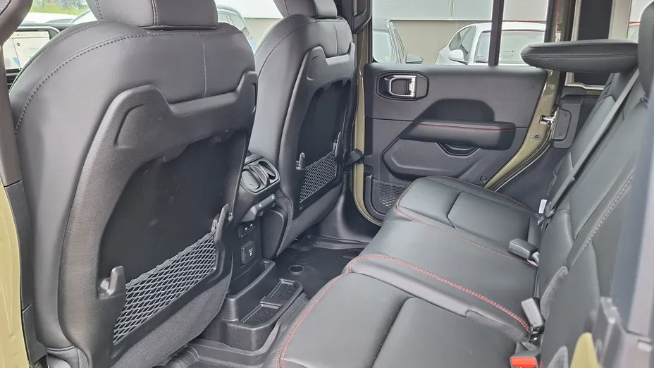 JEEP Wrangler Wrangler Unlimited GME 2.0 Turbo Rubicon aut Nowy