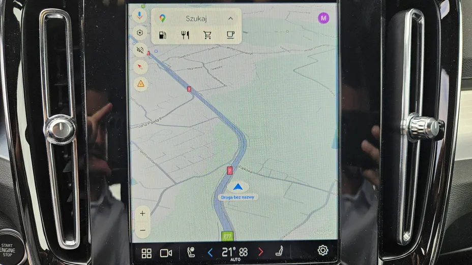 VOLVO XC40 XC40 B3 Plus Dark aut