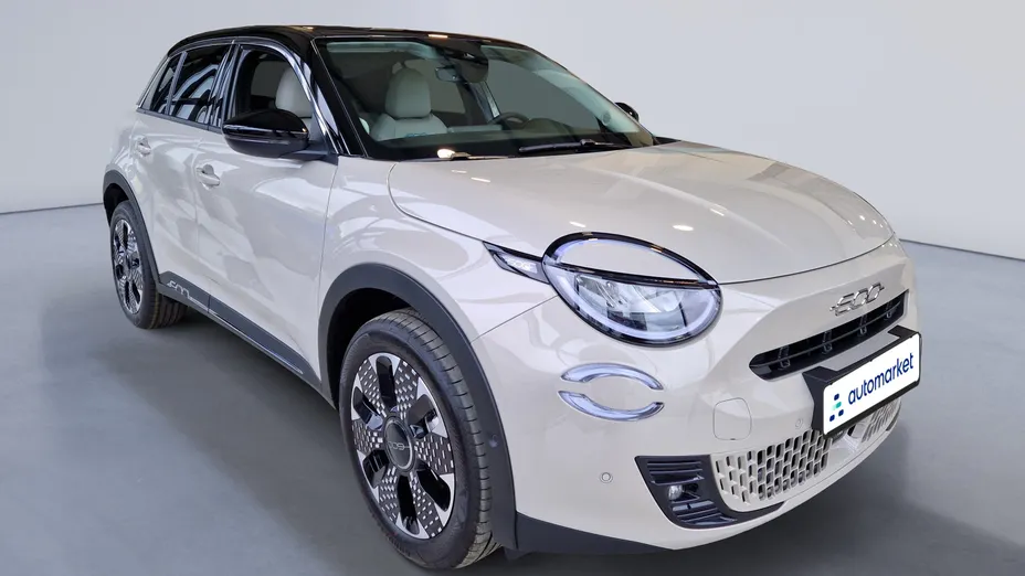 FIAT 600 600 1.2 Turbo Hybrid La Prima eDCT Nowy