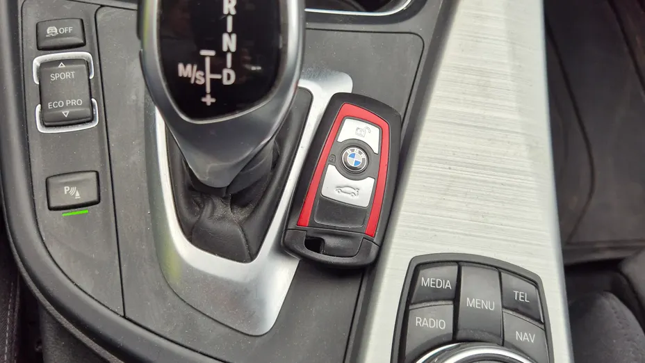 BMW Seria 3 335d xDrive Advantage sport-aut