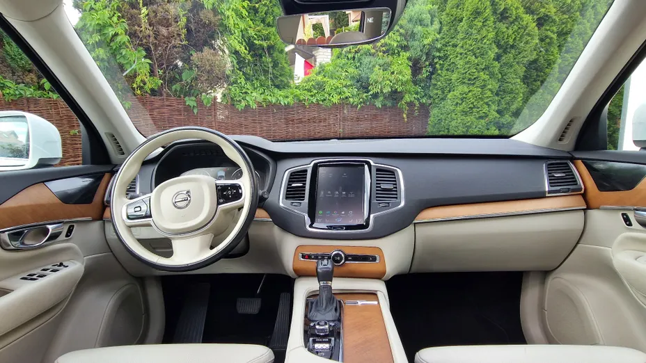 VOLVO XC90 XC90 B6 B AWD Momentum Pro aut