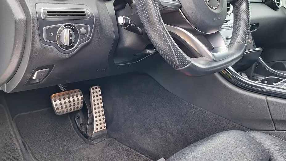 MERCEDES-BENZ C Klasa C 200