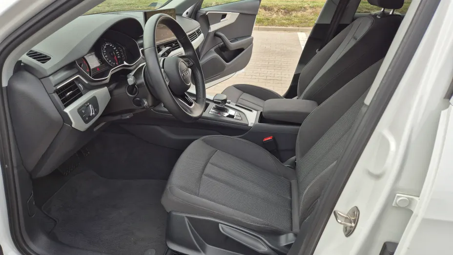 AUDI A4 A4 45 TFSI mHEV Quattro S tronic