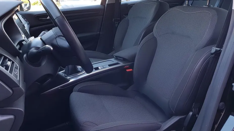 RENAULT Megane Megane 1.3 TCe Zen