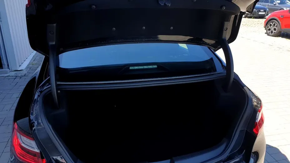 RENAULT Megane Megane 1.3 TCe Zen