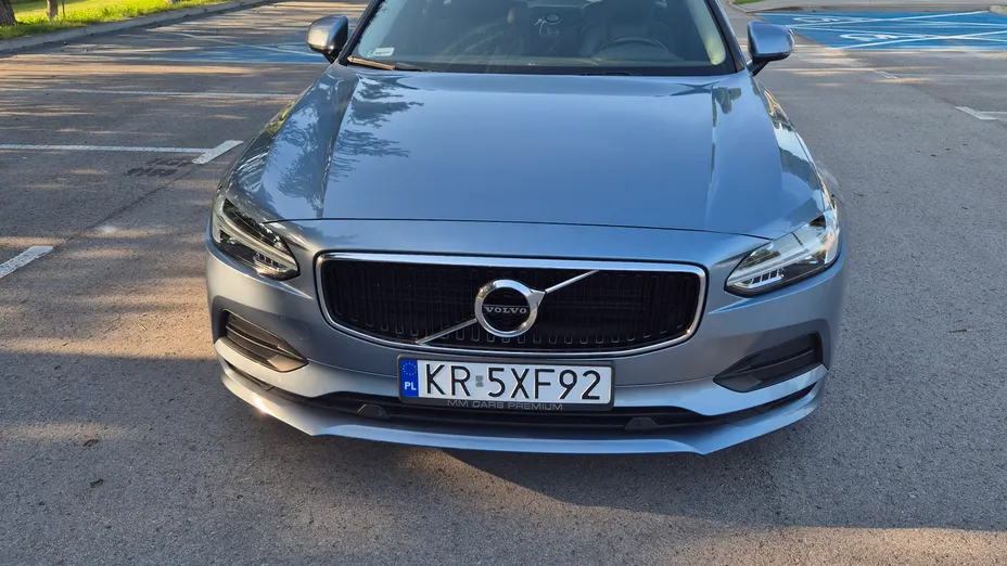 VOLVO V90 V90 B4 D AWD Momentum aut