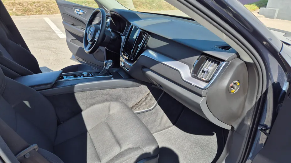 VOLVO XC60 XC60 D4 Momentum Pro aut