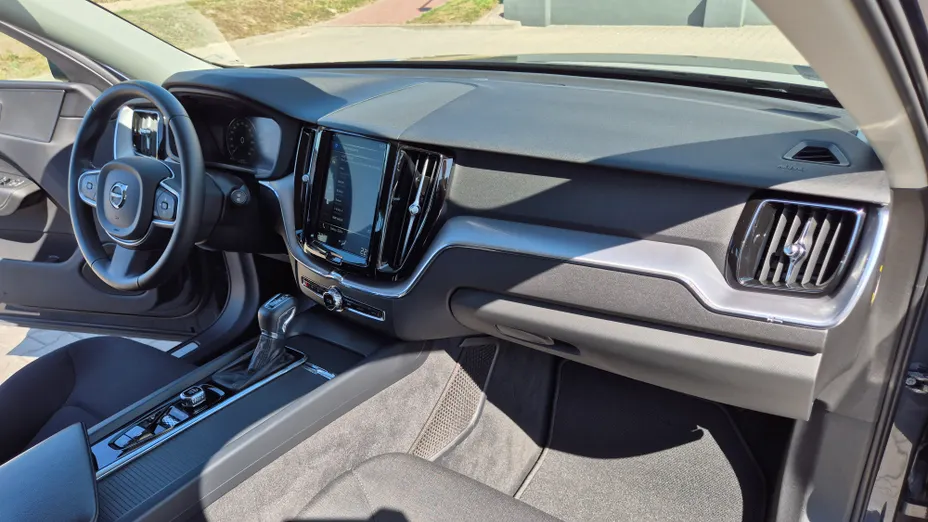 VOLVO XC60 XC60 D4 Momentum Pro aut