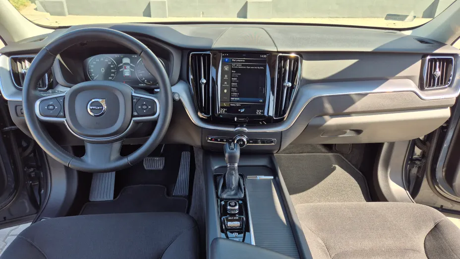 VOLVO XC60 XC60 D4 Momentum Pro aut