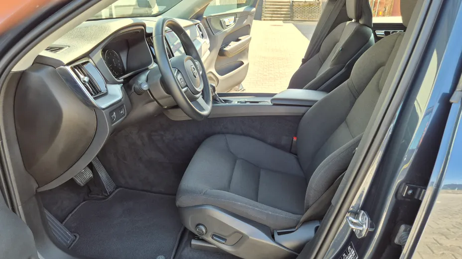 VOLVO XC60 XC60 D4 Momentum Pro aut