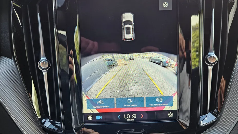 VOLVO XC60 XC60 B5 B AWD Plus Dark aut