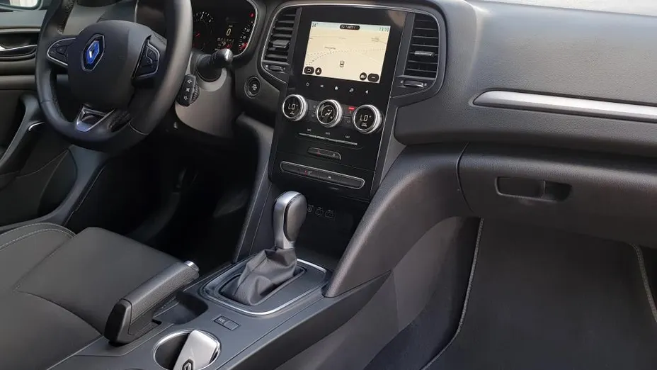 RENAULT Megane Megane 1.5 Blue dCi Zen EDC