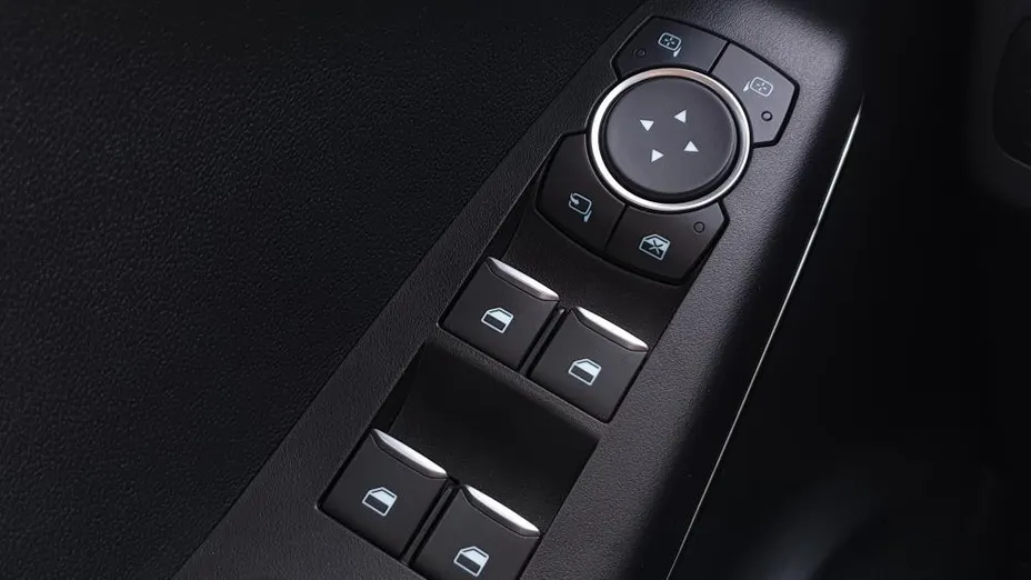 FORD Puma Puma 1.0 EcoBoost Titanium