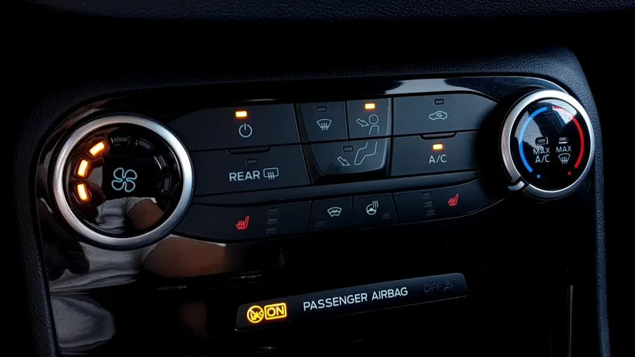 FORD Puma Puma 1.0 EcoBoost Titanium