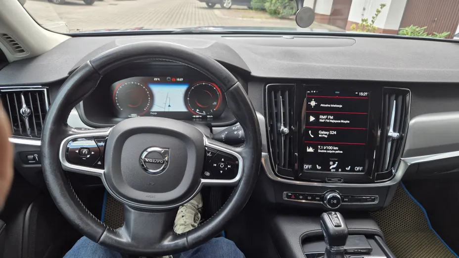 VOLVO V90 V90 B4 D AWD Momentum aut