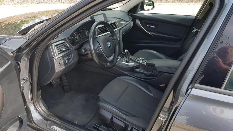 BMW Seria 3 318d Modern Line