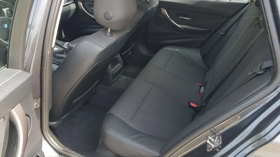 BMW Seria 3 318d Modern Line