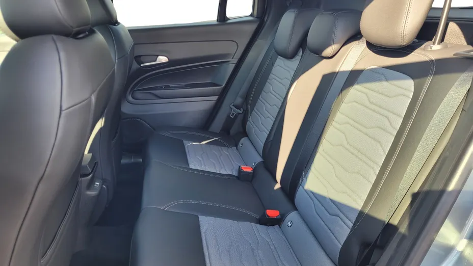 JEEP Avenger Avenger 1.2 T3 mHEV Overland 4xe eDCT6 Nowy