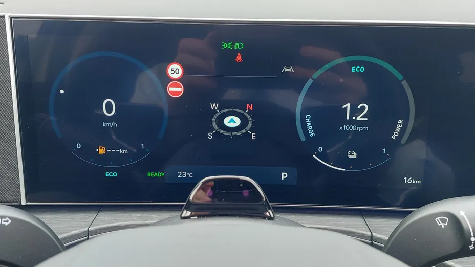 HYUNDAI Santa Fe Santa Fe 1.6 T-GDI PHEV Platinum 4WD aut Nowy