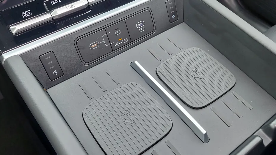 HYUNDAI Santa Fe Santa Fe 1.6 T-GDI PHEV Platinum 4WD aut Nowy