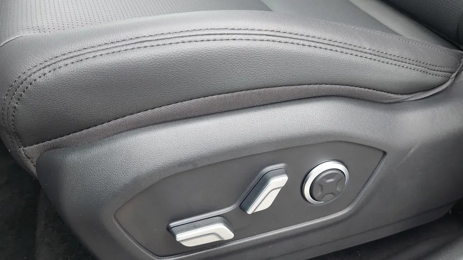 HYUNDAI Santa Fe Santa Fe 1.6 T-GDI PHEV Platinum 4WD aut Nowy