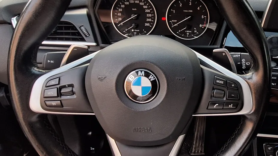 BMW Seria 2 218d Luxury Line sport-aut