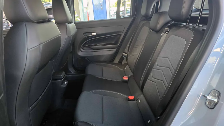 JEEP Avenger Avenger 1.2 T3 mHEV Altitude FWD eDCT6 Nowy