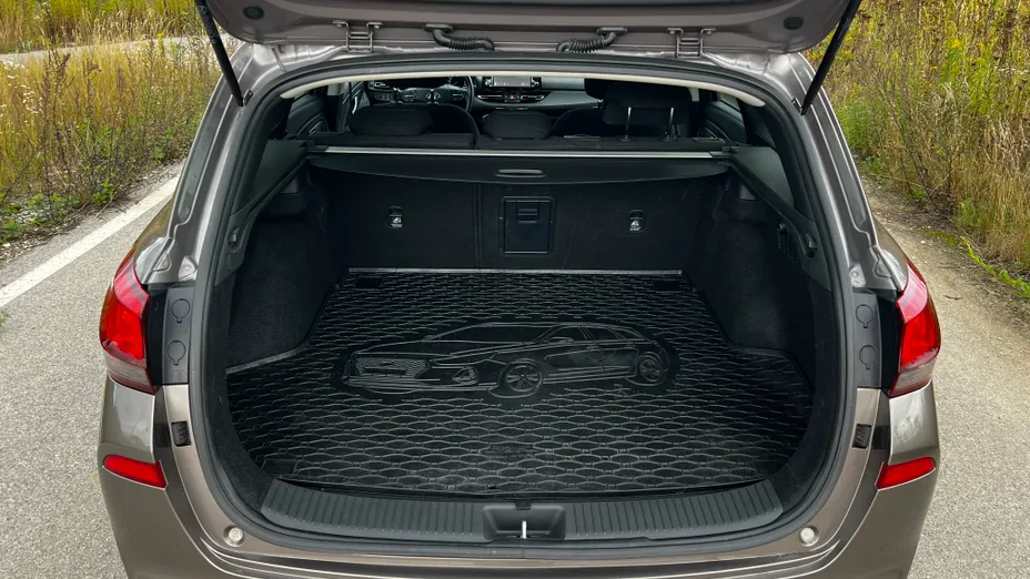 HYUNDAI i30 i30 1.5 T-GDI 48V Smart