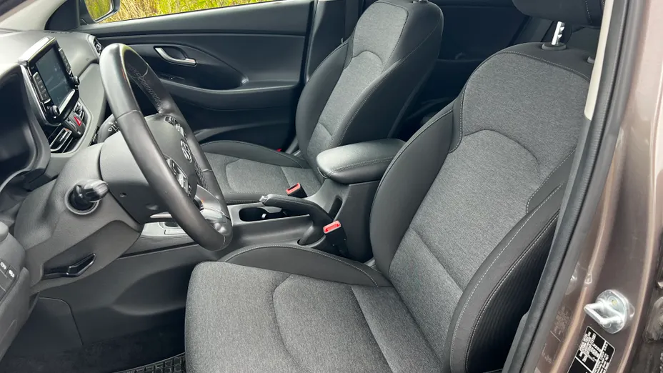 HYUNDAI i30 i30 1.5 T-GDI 48V Smart