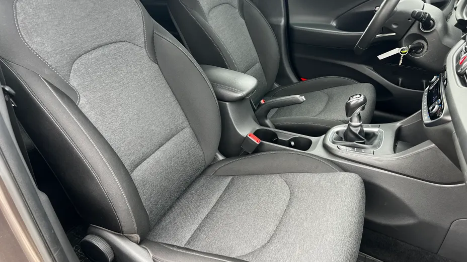 HYUNDAI i30 i30 1.5 T-GDI 48V Smart