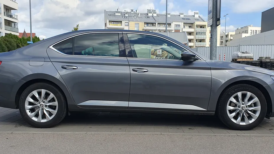 SKODA Superb Superb 1.5 TSI Ambition DSG