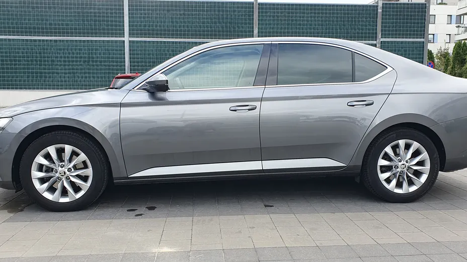 SKODA Superb Superb 1.5 TSI Ambition DSG