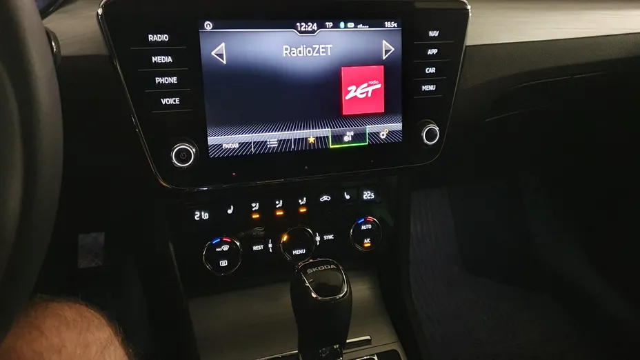 SKODA Superb Superb 1.5 TSI Ambition DSG