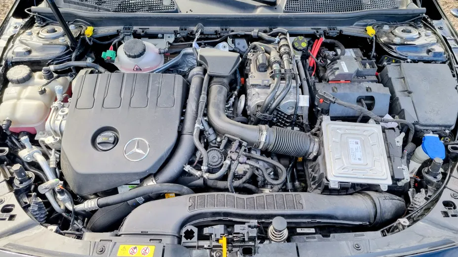 MERCEDES-BENZ CLA CLA 250 e PHEV 8G-DCT