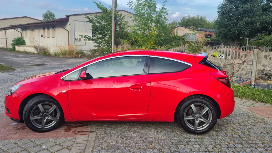 OPEL Astra Astra IV GTC 1.6 T Active