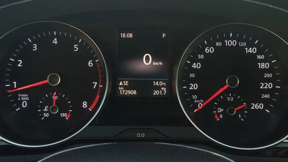 VOLKSWAGEN Passat Passat 1.8 TSI BMT Comfortline DSG