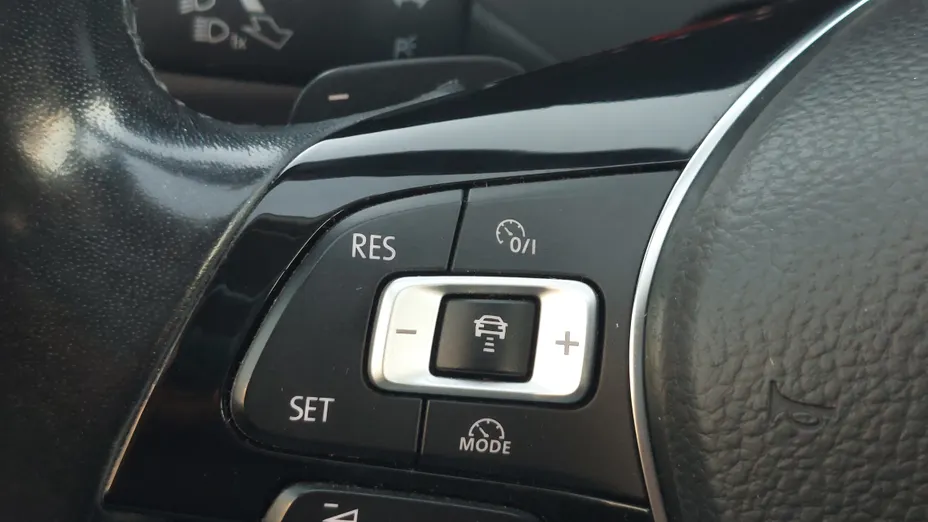 VOLKSWAGEN Passat Passat 1.8 TSI BMT Comfortline DSG