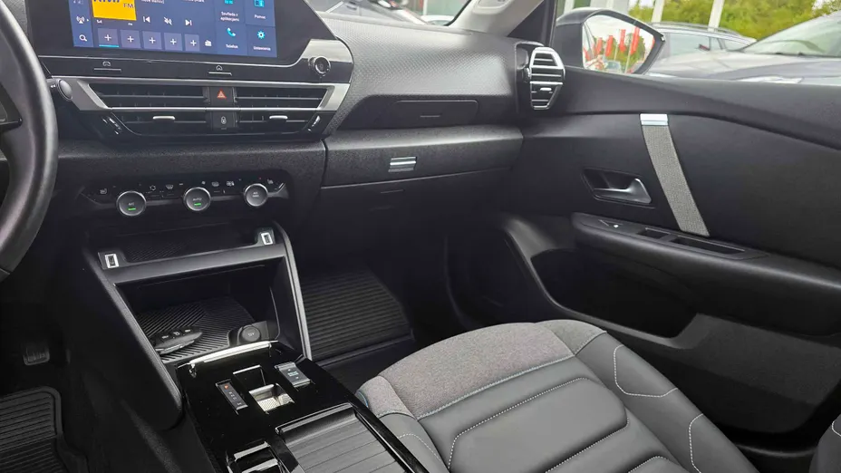 CITROEN C4 C4 1.2 PureTech Shine S&S EAT8